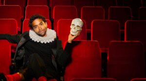 Hiran Abeysekera in Hamlet