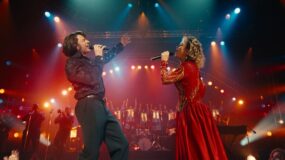 Hugh Jackman and Kate Hudson in Song Sung Blue
