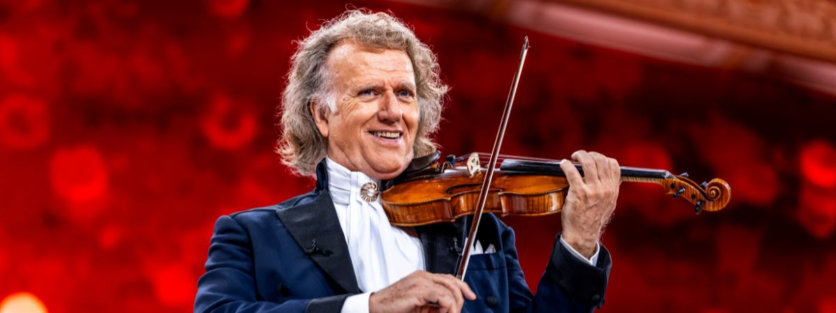 André Rieu in a still from André Rieu’s 2026 Christmas Concert: Let It Snow. 